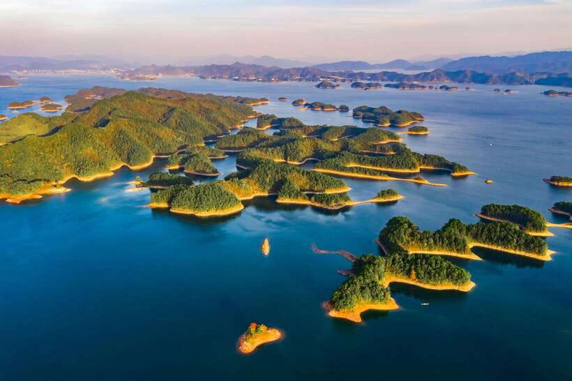 From Shanghai: Hangzhou Private Day Trip by Bullet Train - Included Value: What Your $300 Per Person Actually Buys