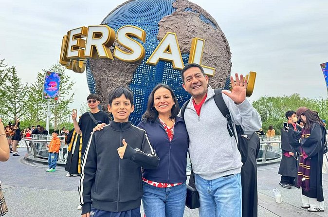 Full Day Beijing Universal Resort Guided Tour with Car Transfer - Wizarding World of Harry Potter and Hogwarts Castle moments