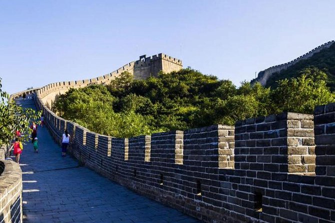 Full-Day Great Wall of Badaling - Getting to Badaling from Beijing, and why the timing matters