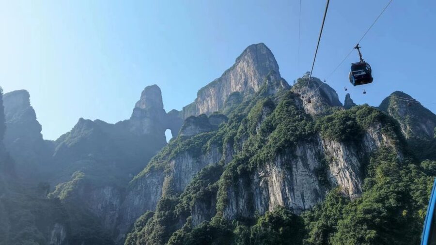 Full-Day Private Tour of Tianmen Mountain - Riding the nearly 4.5-mile cable car into the clouds