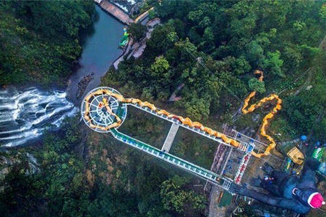 Glass Bridge and Water Falls Private Car Service from Guangzou - Who This Private Transfer Best Fits