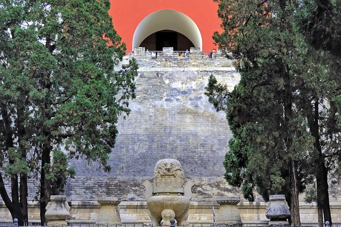 Great Wall of China at Badaling and Ming Tombs Day Tour from Beijing - The value equation: what $87 really buys you
