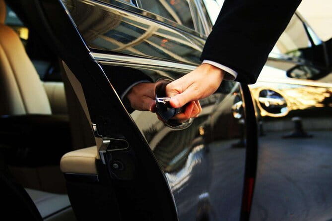 Guangzhou Downtown Hotel - Baiyun Airport OneWay Private Transfer - Door-to-door transfer that starts with less guessing
