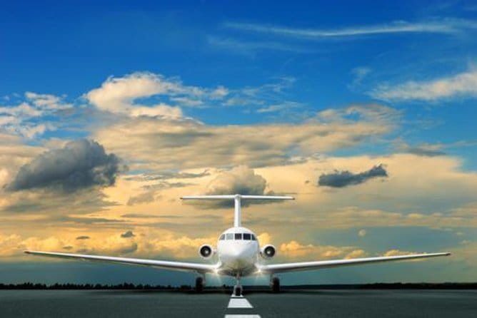 Guangzhou Downtown Hotel - Baiyun Airport OneWay Private Transfer - What the reviews highlight, and what you should care about