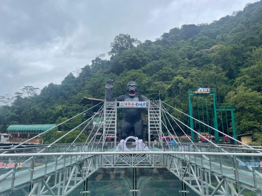 Guangzhou to Gulong Canyon and Cave Fairland PRI Day Tour - Cave Fairland: huge cave walking plus a small boat ride