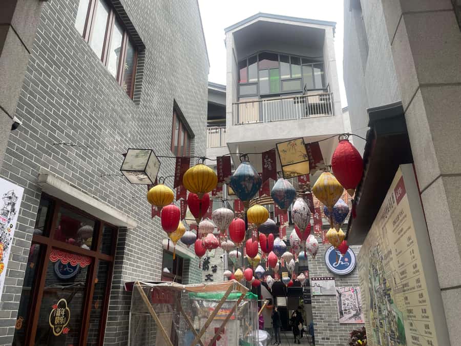 Guangzhou: Walking Tour of Xiguan Ancient Town - Key highlights you should care about
