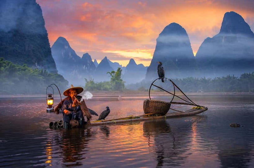 Guilin: 1-Day Iconic Landmarks & Cultural Tour - Daxu Ancient Town: 1,000 years, temples, and a bluestone walking spine