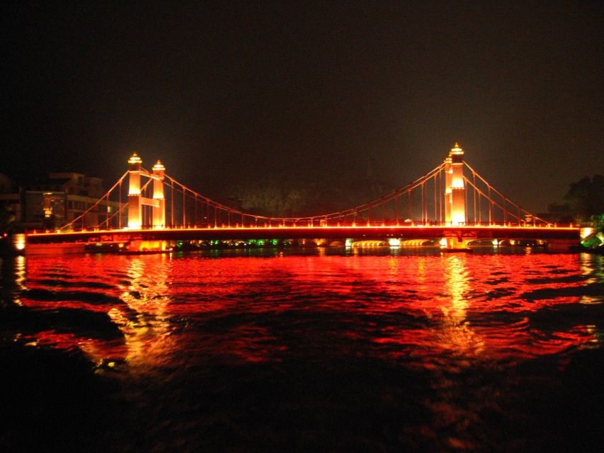 Guilin: Four Lakes Night Cruise with Round-trip Transfer - Getting from your hotel to the scenic area, without the stress