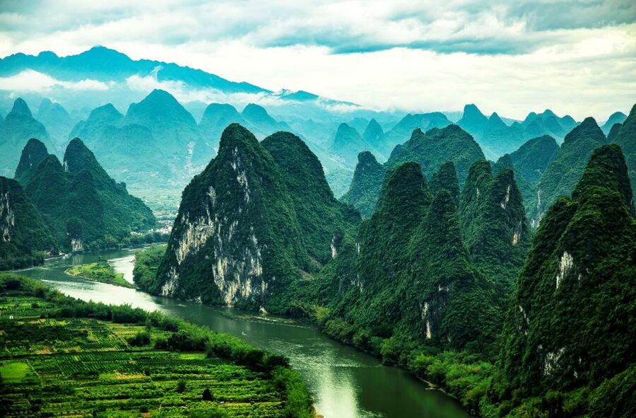 Guilin Highlight Sightseeing Private Day City Tour - Elephant Trunk Hill: seeing the Water Moon Cave opening