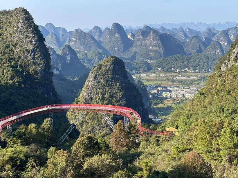 Guilin: Private Mountains and Rivers Day Tour - West Street in Yangshuo for Lunch, Rest, and People-Watching