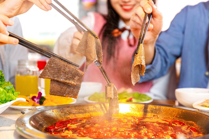Half-Day Chengdu Back Alley Foodie Tour - Who should book this Chengdu hotpot class, and who might skip