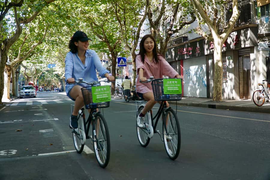 Half-Day Old Shanghai Small Group Bike Tour (Day & Night) - How safe is it, really, on Shanghai streets?