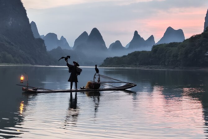 Half-day Xingping photographic Sunrise tour with the Fisherman - Ferry time for sunrise spots near Xingping
