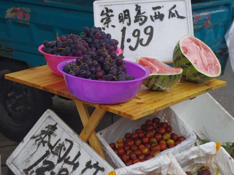 Hangzhou Insider Mini-Hike: TCM, Hill Views and Wet Market - A 4-hour Hangzhou walk that links medicine, trails, and everyday markets