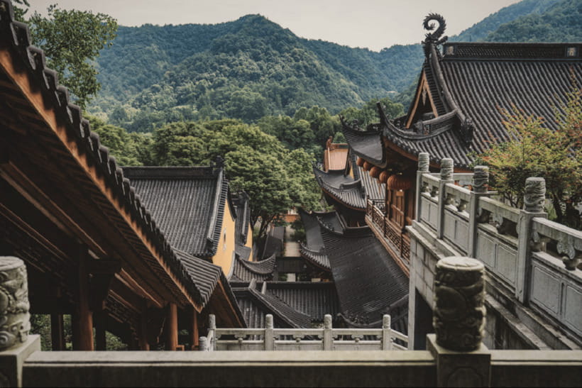 Hangzhou Private Day Trip by Bullet Train from Shanghai - Lunch in Hangzhou, included and timed for a full day
