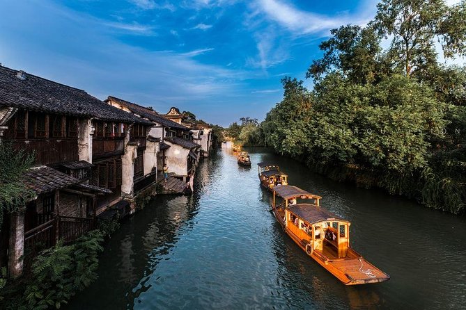 Hangzhou Private Transfer to Shanghai with stop-over at Wuzhen Water Town - The big idea: Hangzhou to Shanghai, with Wuzhen added cleanly