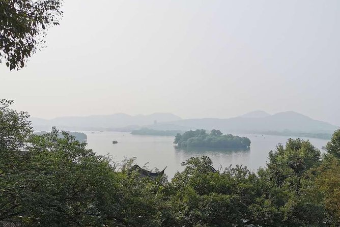 Hangzhou West Lake and Tea Plantation Half Day Tour - West Lake: Boat Cruise Views of Pagodas and Bridges