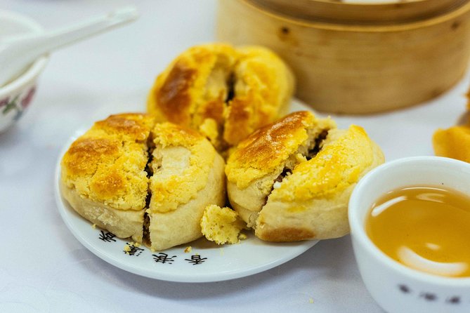 Highlights & Hidden Gems With Locals: Best of Hong Kong Private Tour - Western Market: Edwardian architecture you can actually spot