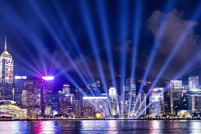 HK Night Views: Victoria Peak Tram & Cruise Buffet Tour - Causeway Bay starts with Petty Person Beating