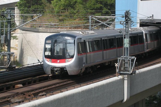 Hong Kong: Airport Express e-Ticket (Kowloon/HK/Tsing Yi) - Onboard comfort: luggage space, Wi-Fi, and charging when it matters