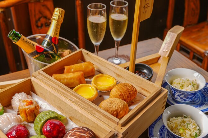Hong Kong 'Aqua Luna' Dim Sum Cruise - Key takeaways before you go