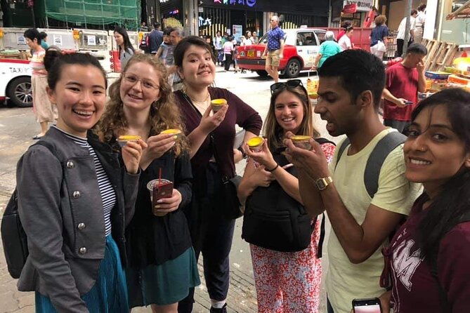 Hong Kong Day Tour: City Landmarks & Highlights - Markets and Sheung Wan: The Best Part for Food and Photo Stops