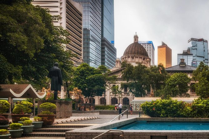 Hong Kong Layover Tour Private & Personalized with Local Guide - The walking style: efficient, flexible, and photo-friendly