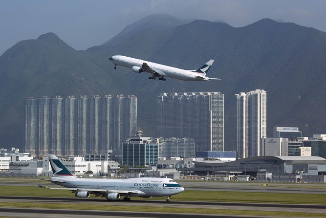 Hong Kong MiniBus Transfer: Hotel / Cruise Terminal and Airport - Picking Up From Kai Tak or Ocean Terminal (or Your Hotel)
