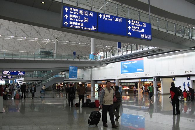 Hong Kong Private Arrival Transfer Driver Meet and Greet: Airport to Hotel - The Toyota Alphard Comfort and What “Door-to-Door” Saves