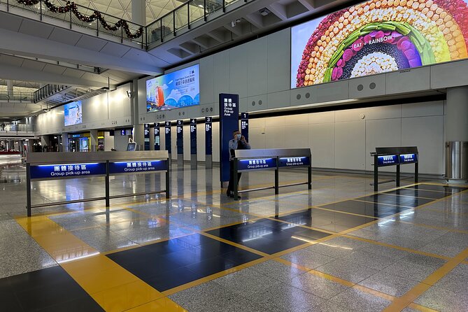 Hong Kong Private Arrival Transfer Driver Meet and Greet: Airport to Hotel - Meeting Your Driver at HKIA, Arrivals Hall A to Group Pick Up