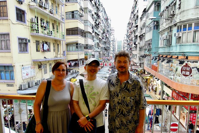 Hong Kong Private & Personalized Family Tour with a Local Guide - The local guide effect: what you gain (and what to manage)