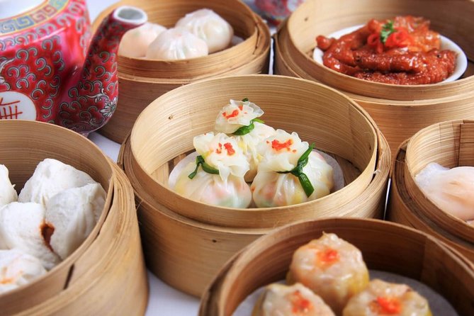 Hong Kong Private & Personalized Food Tour with a Local - Stop 2: Flower Market and Ladies’ Market in Mong Kok
