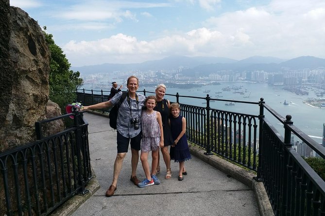 Hong Kong|Private Sightseeing Tour with Local Driver-Guide - Private limo, small group, and why 6 hours is the sweet spot