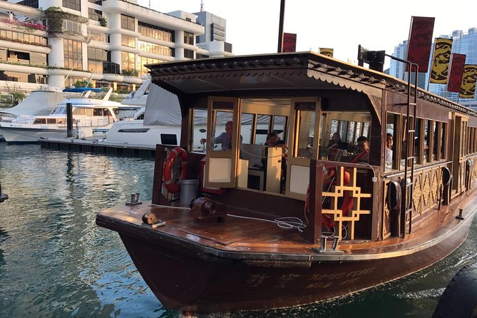 Hong Kong|Private Sightseeing Tour with Local Driver-Guide - Stop 6: Aberdeen Fishing Village, 1 hour of working harbor life