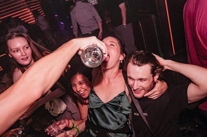 Hong Kong Pub Crawl at Lan Kwai Fong (LKF) - LKF After Dark, Without the Guesswork
