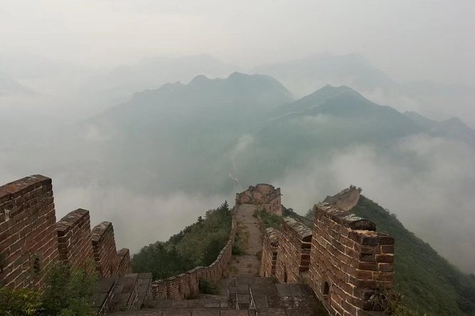 Huanghuacheng Great Wall & Ming Tombs w/ Sacred Way Private Tour - Ding Tomb at Ming Tombs: The Ming Emperor Tomb With Public Access