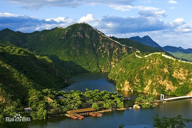 Huanghuacheng Lakeside Great Wall Private Day Tour - Why Huanghuacheng Lakeside Great Wall feels different