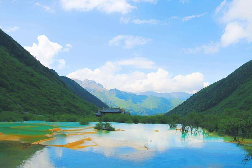Huanglong Scenic Area: Explore Stunning Five-Colored Ponds - Key things to know before you go