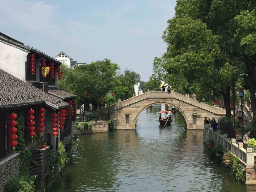 Immerse in Suzhou & Tongli: Private Day Trip - Tongli Water Town: canal calm, old houses, and a lunch that buys you time