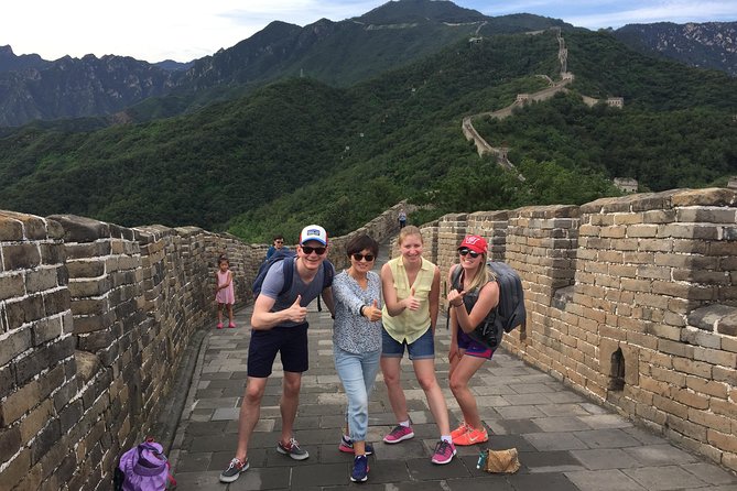 Layover Private Tour to Mutianyu Great Wall from Capital Airport ( PEK) - Cable car vs cable car plus toboggan: choosing the right effort