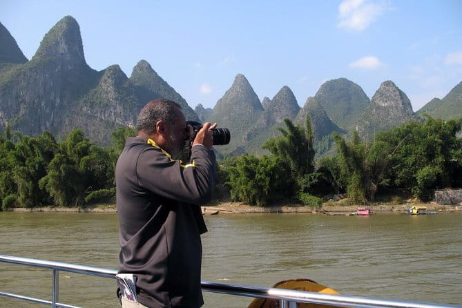 Li River Cruise and Yangshuo Private Day Tour from Guilin - Yangshuo Free Time: West Street at Your Pace