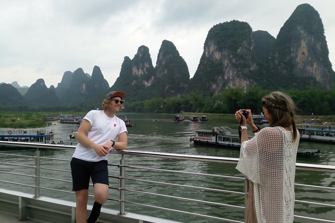 Li River Cruise Ticket Booking (E-ticket & Seat Reservation) - Lunch strategy: how to eat well on a moving boat day