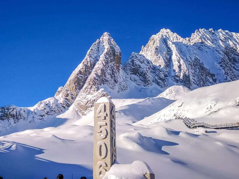 Lijiang: Jade Dragon Snow Mountain and Blue Moon Valley Tour - Private pickup and a small-group day that actually feels organized