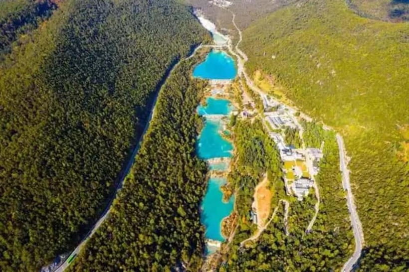 Lijiang: Jade Dragon Snow Mountain for Foreign Tourists - Blue Moon Valley: your included break in the mountain rhythm
