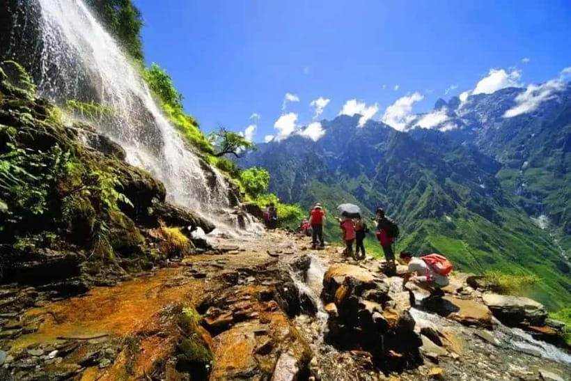 Lijiang: Tiger Leaping Gorge with Lijiang Private Tour - Key points at a glance