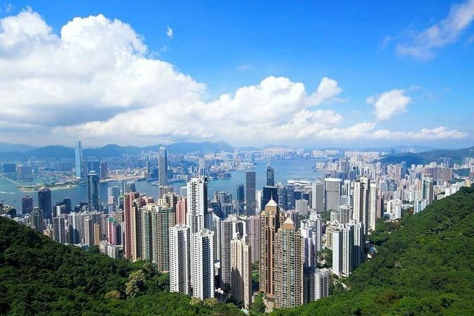 Live Hong Kong Island: Private Tour - Ding Ding tram time: vintage design on a short ride