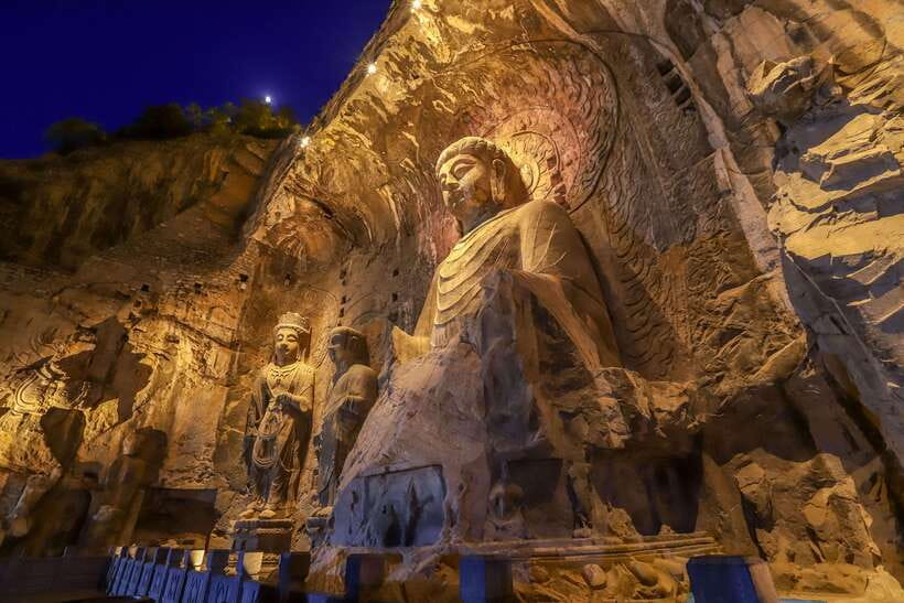Luoyang: Longmen Grottoes Optional Tours or Tickets Only - White Horse Temple: a 20-minute jump that adds real context