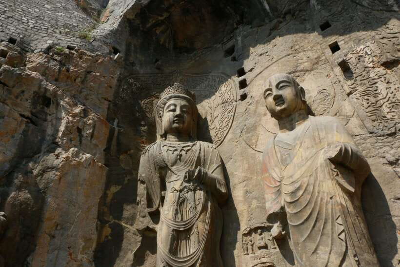 Luoyang: Longmen Grottoes Optional Tours or Tickets Only - When you book longer: lunch and a Shaolin Temple photo stop