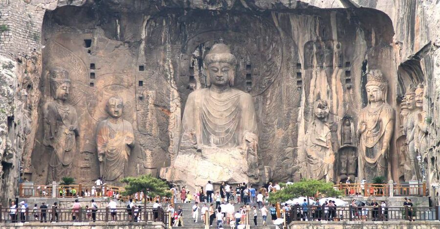 Luoyang Private Day Tour to Shaolin Temple&Longmen Grottoes - Price and value for a private 8-hour day from Luoyang