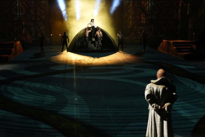 Macau: House of Dancing Water Show Ticket - Story and staging, how the plot and spectacle fit together